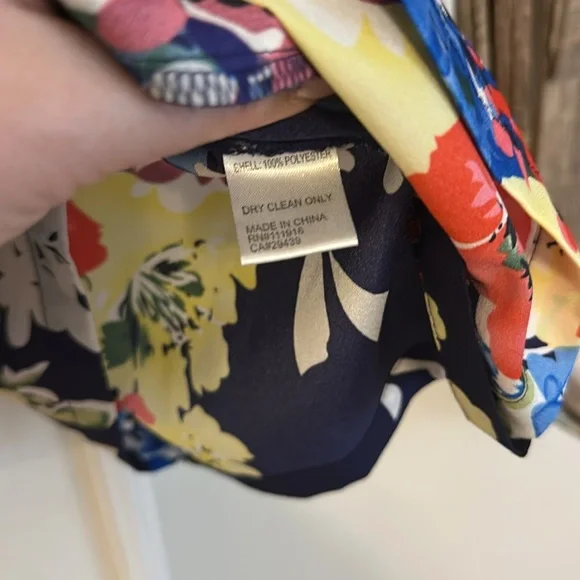 Yumi Kim Floral Navy Romper - Picture 6 of 8